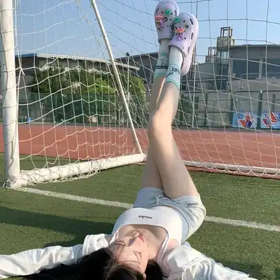 万伟睿